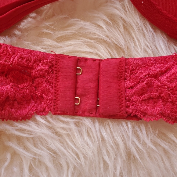 Victoria's Secret Very Sexy Push Up Bra 36D - Picture 7 of 7